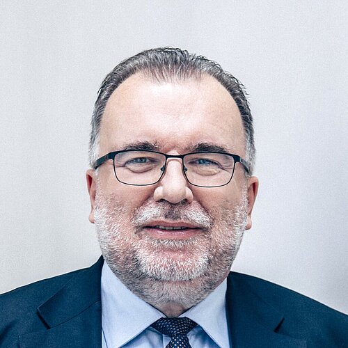 Portrait of Prof Siegfried Russwurm